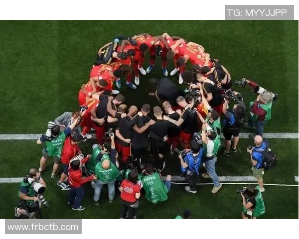 国外足球明星参与的综艺节目名称及其精彩看点解析